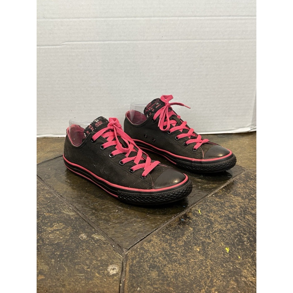 Converse Chuck Taylor All Star Black and Hot Pink Sneakers Women's Size 6